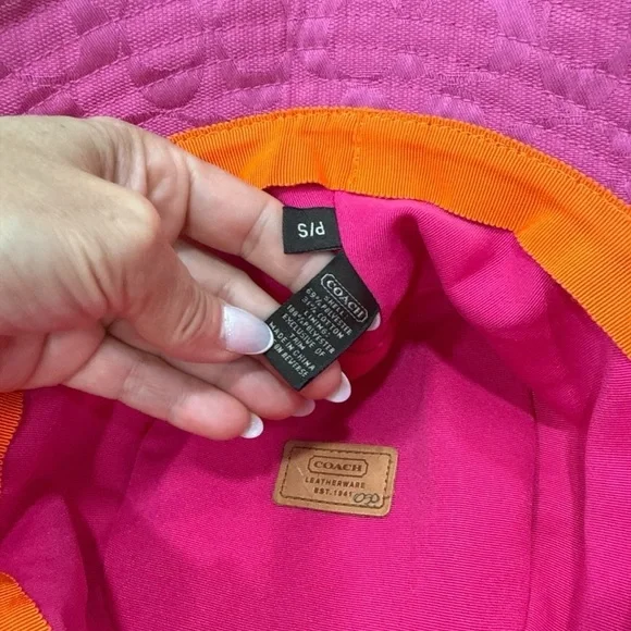 Coach Authentic Pink Logo Bucket Hat Size S - Picture 4 of 13
